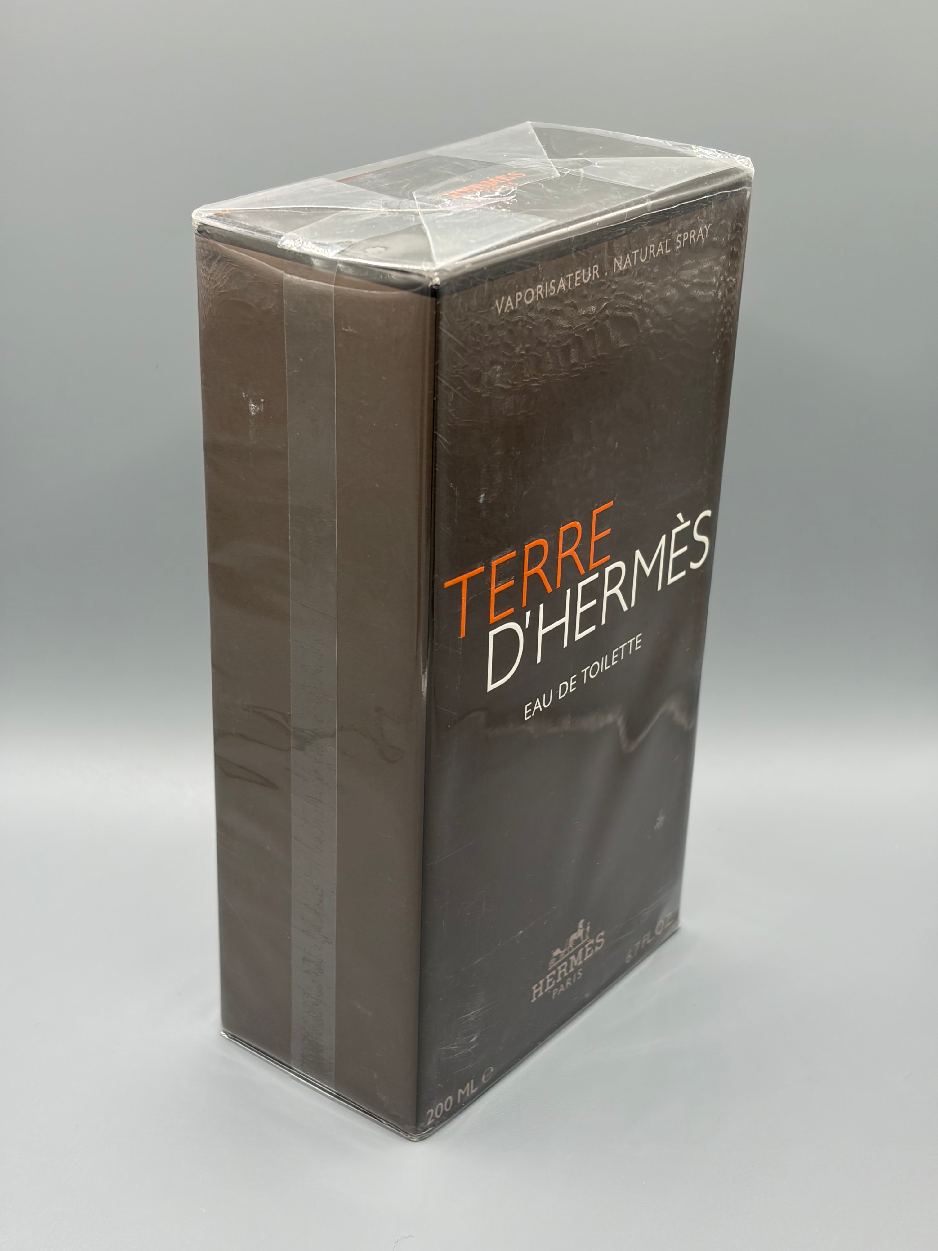 Hermès Terre d’Hermès Eau de Toilette – 200 ml (6.7 oz)